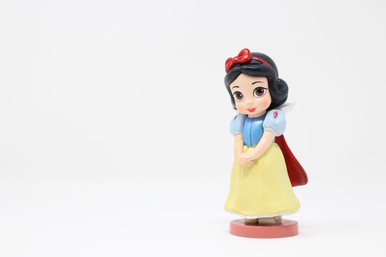 NEVER HAVE TO SAY THIS TO YOUR KIDS ABOUT MONEY:  “I Blew it” The Trinket-Selling Approach
